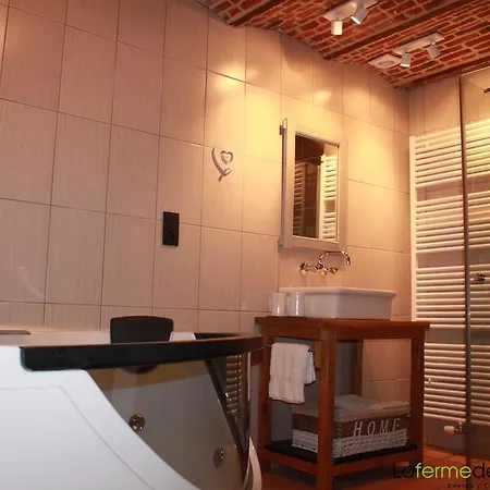 Bed & Breakfast La Ferme De L'apero 3*
