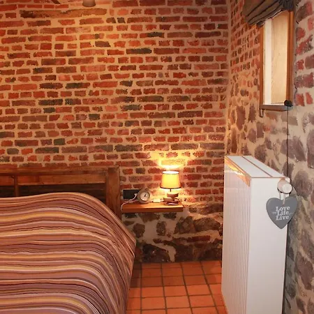 Bed & Breakfast La Ferme De L'apero 3*