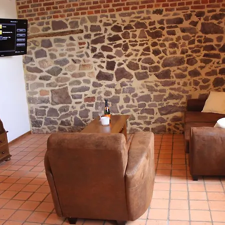 ベッド・アンド・ブレックファスト La Ferme De L'apero Thuin